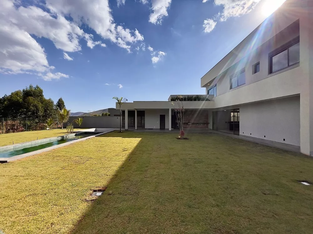 Casa de Condomínio à venda com 4 quartos, 492m² - Foto 3