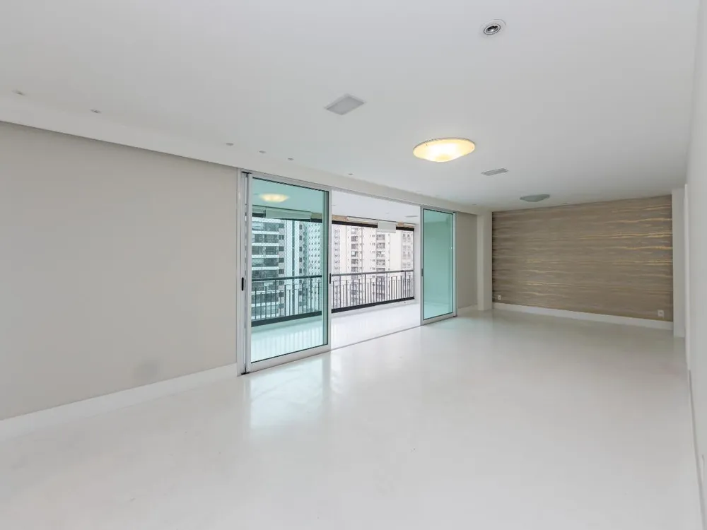 Apartamento, 3 quartos, 246 m² - Foto 10