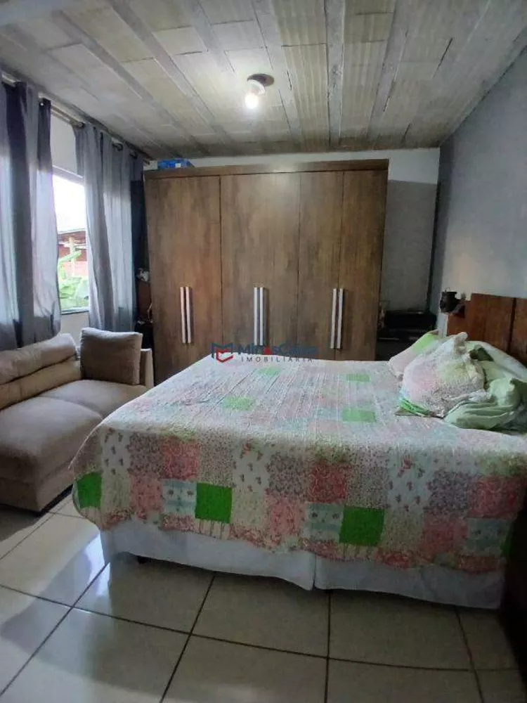 Casa à venda com 2 quartos, 105m² - Foto 5