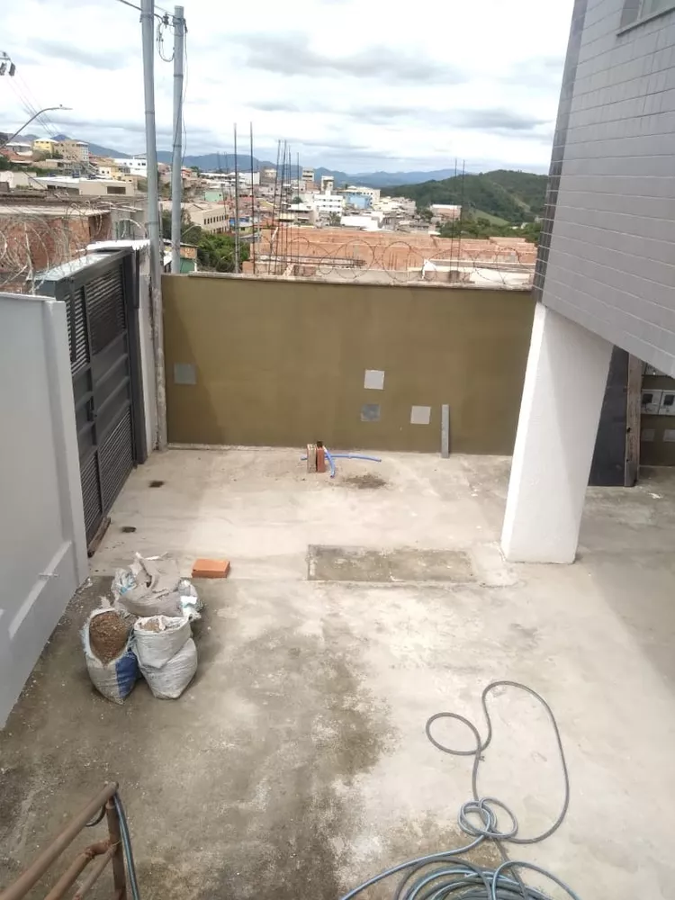 Apartamento à venda com 2 quartos, 60m² - Foto 17