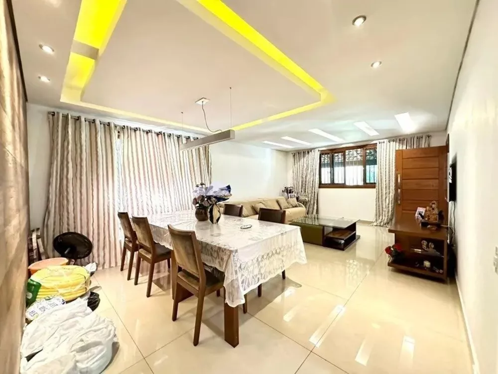 Casa à venda com 3 quartos, 360m² - Foto 9