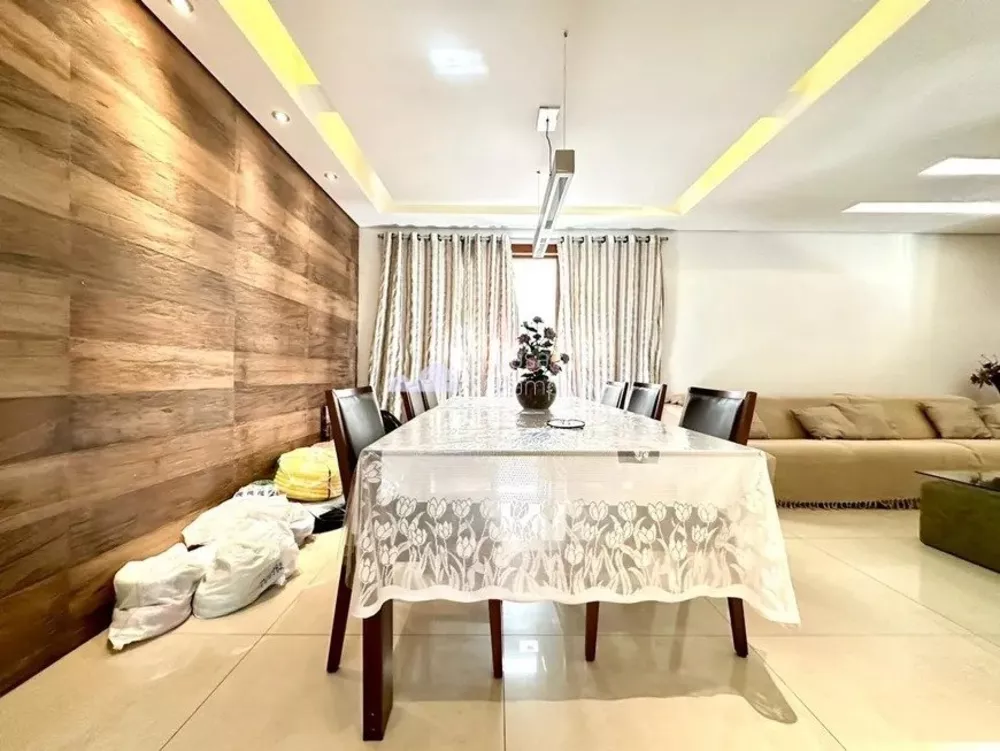 Casa à venda com 3 quartos, 360m² - Foto 5