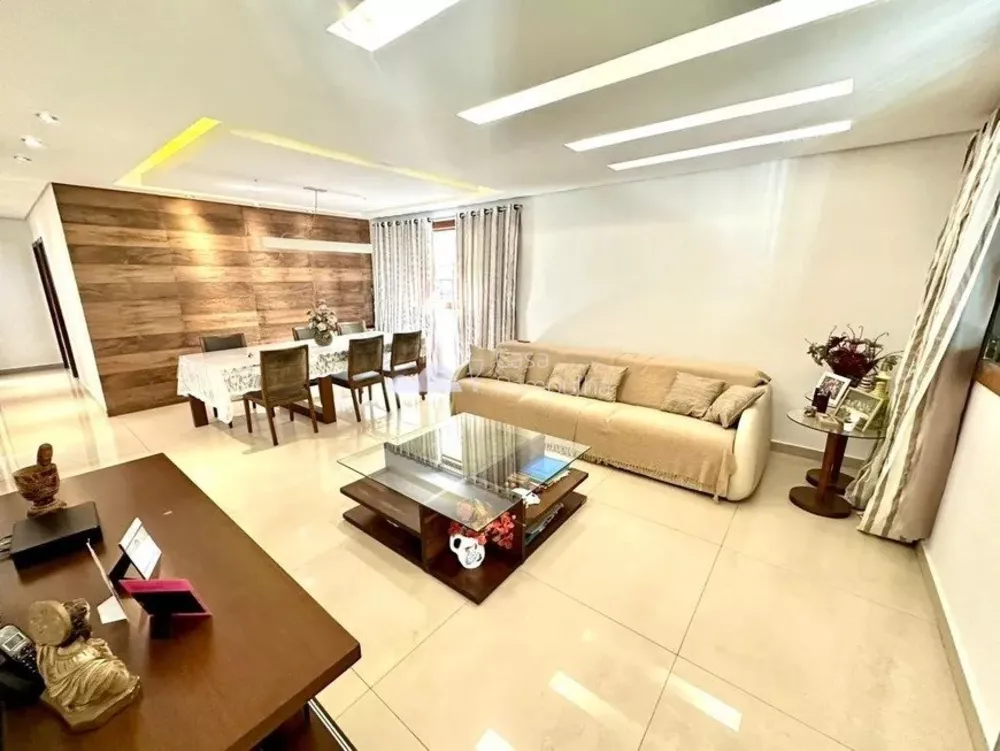 Casa à venda com 3 quartos, 360m² - Foto 6