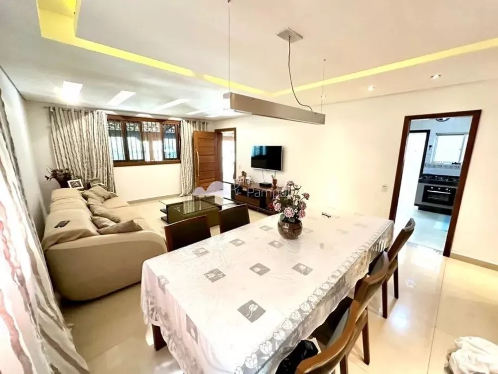 Casa à venda com 3 quartos, 360m² - Foto 8