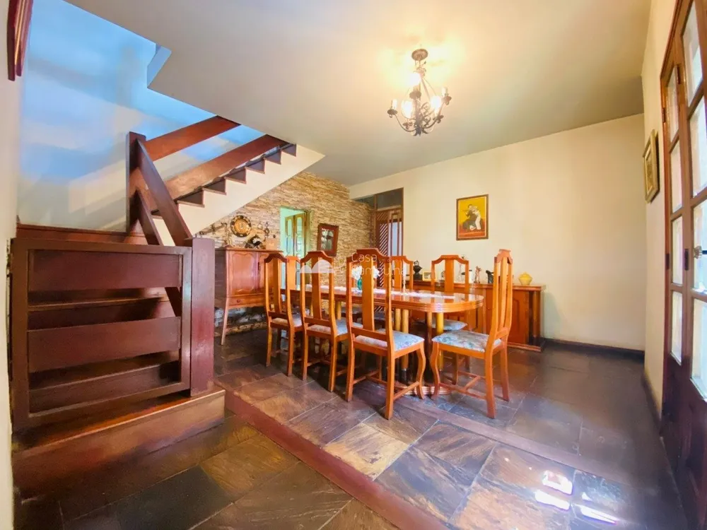 Casa, 8 quartos, 1600 m² - Foto 2