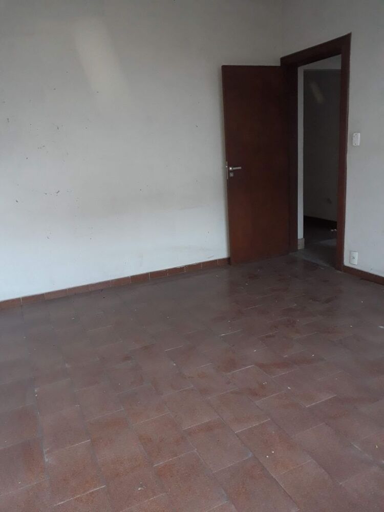 Casa à venda com 4 quartos - Foto 2