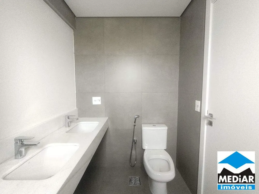 Apartamento, 4 quartos, 140 m² - Foto 1