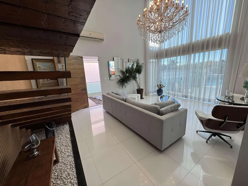 Casa, 4 quartos, 340 m² - Foto 1