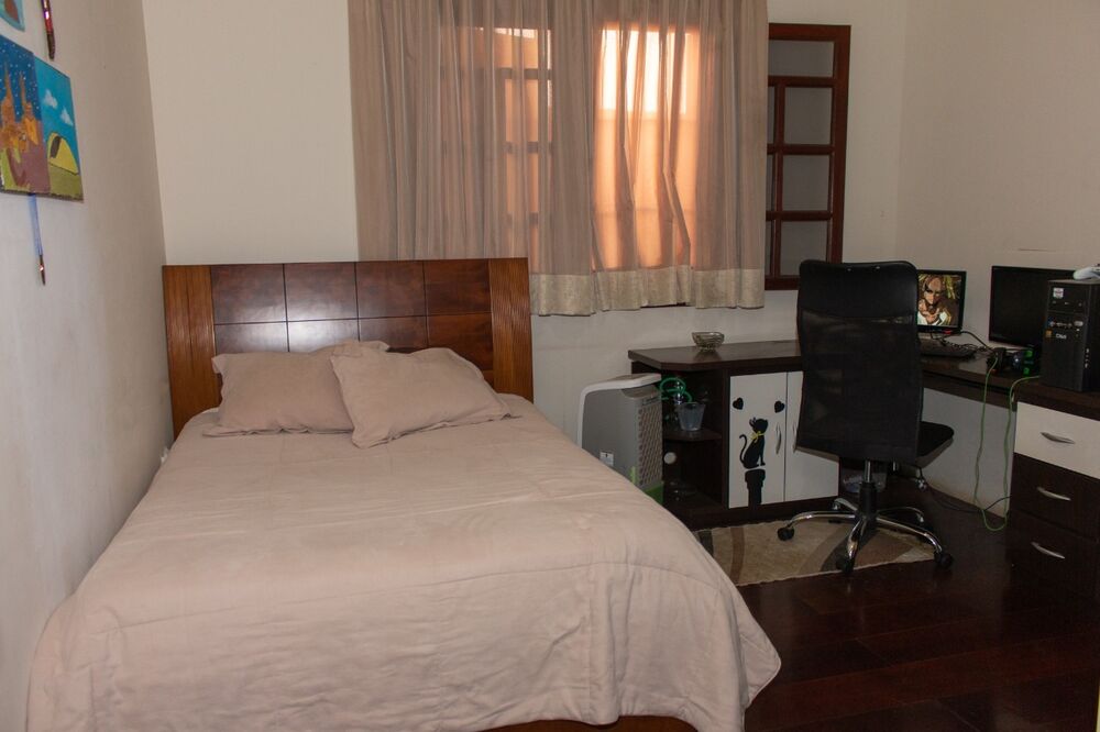 Casa à venda com 6 quartos, 361m² - Foto 8