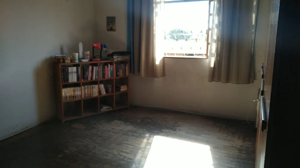 Casa, 5 quartos, 360 m² - Foto 1