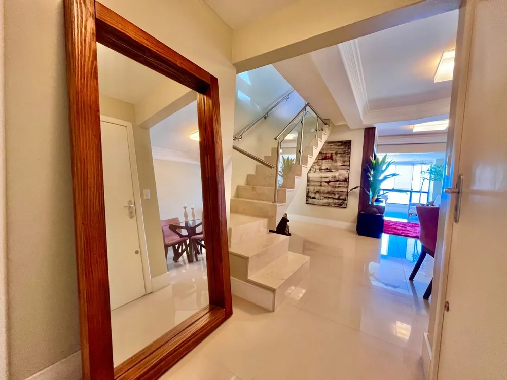 Apartamento, 3 quartos, 234 m² - Foto 3