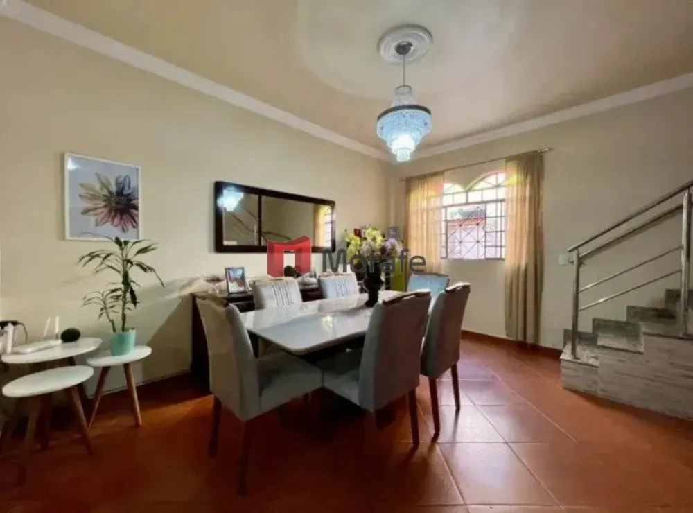 Casa, 4 quartos, 180 m² - Foto 2
