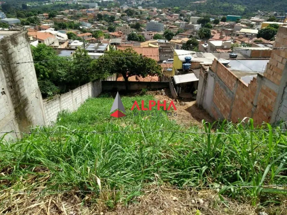 Terreno, 300 m² - Foto 1