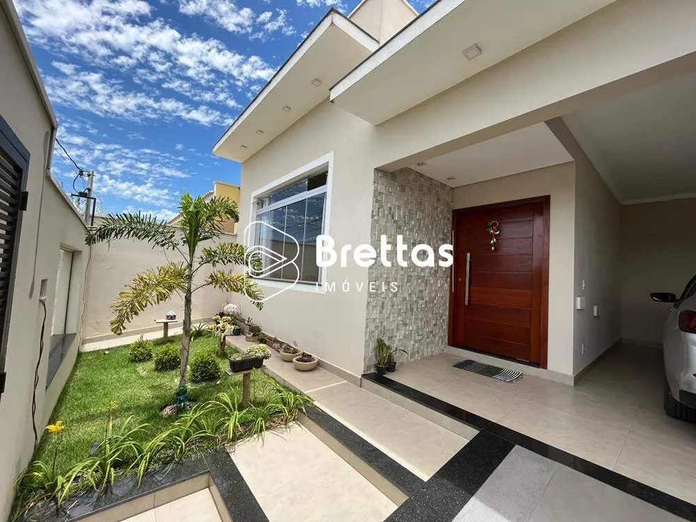 Casa, 4 quartos, 204 m² - Foto 2