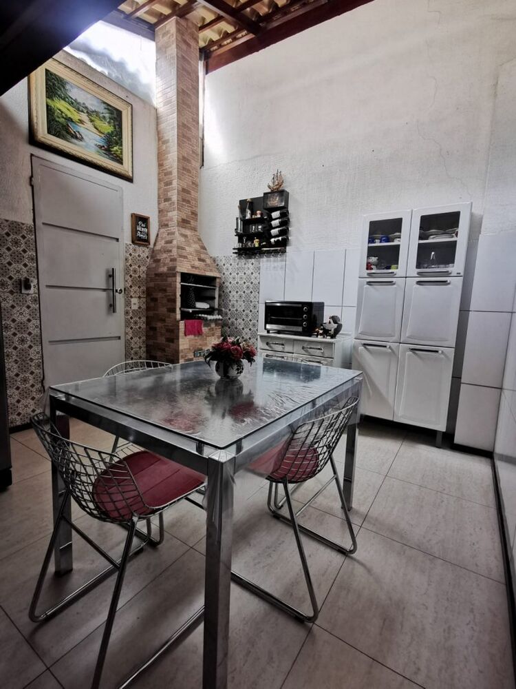 Casa à venda com 3 quartos, 150m² - Foto 9