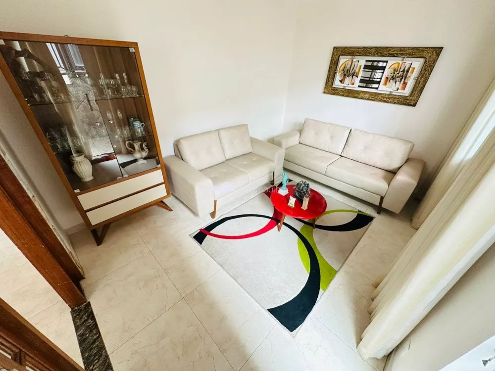 Casa à venda com 4 quartos, 360m² - Foto 3