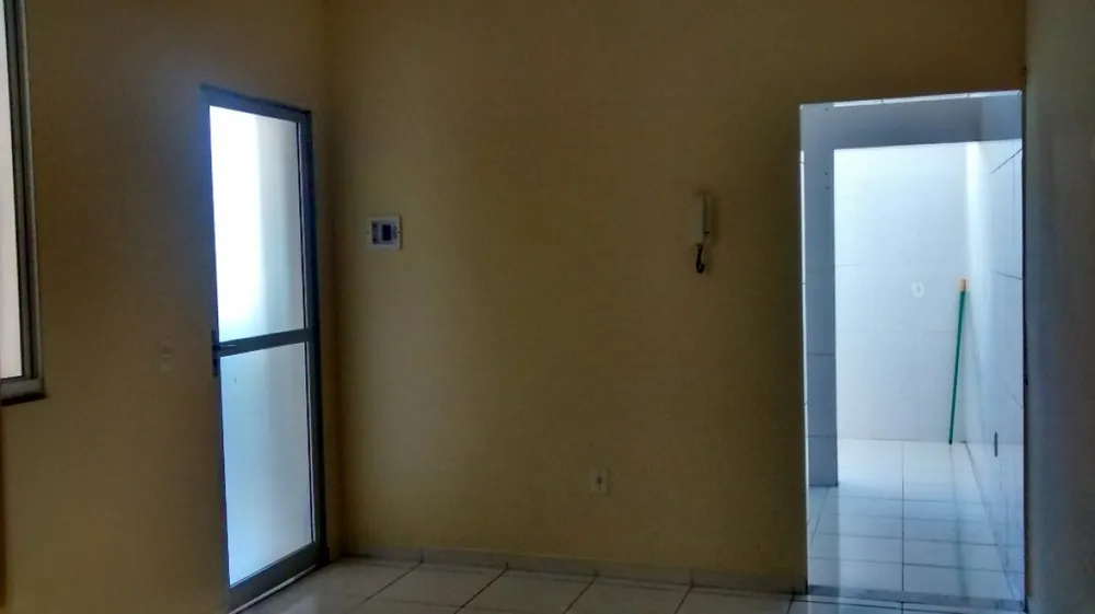 Casa, 2 quartos, 65 m² - Foto 1