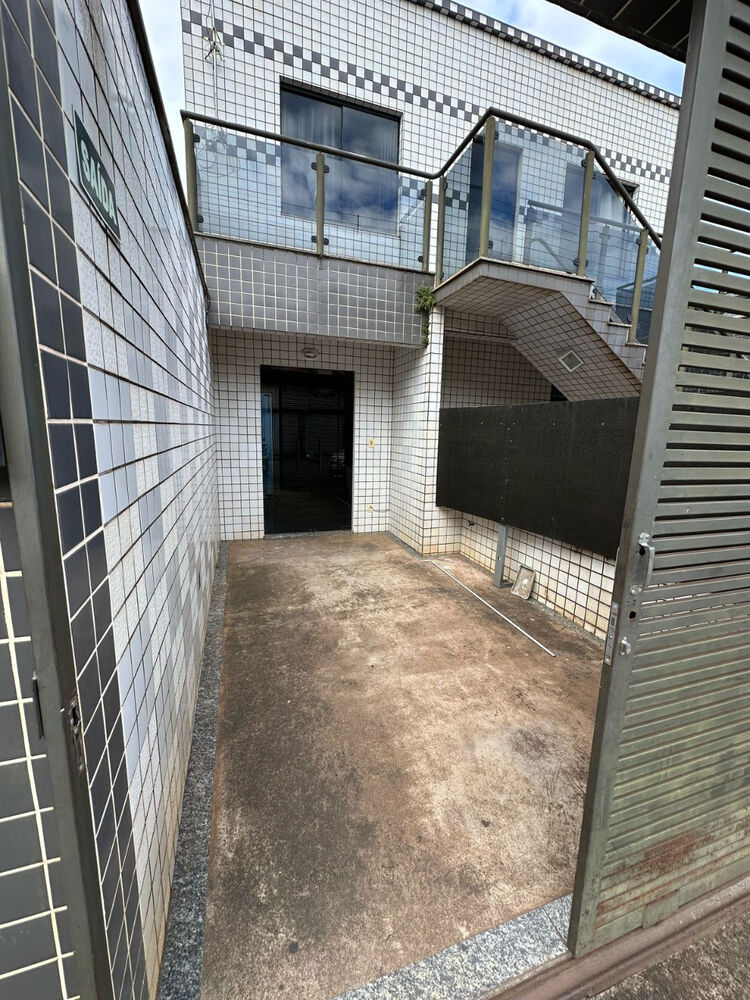 Apartamento para alugar com 3 quartos - Foto 1