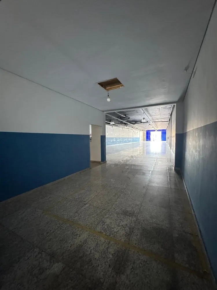 Loja-Salão, 530 m² - Foto 1