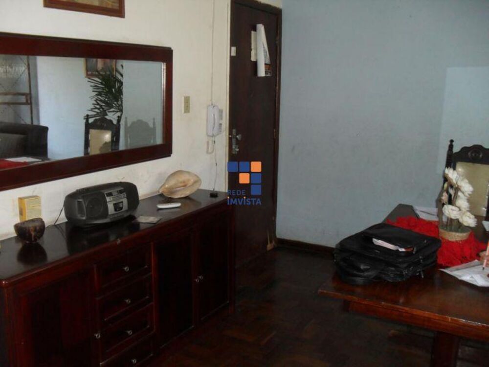 Casa à venda com 3 quartos, 320m² - Foto 6