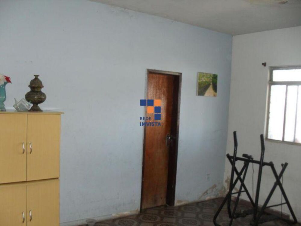 Casa à venda com 3 quartos, 320m² - Foto 8