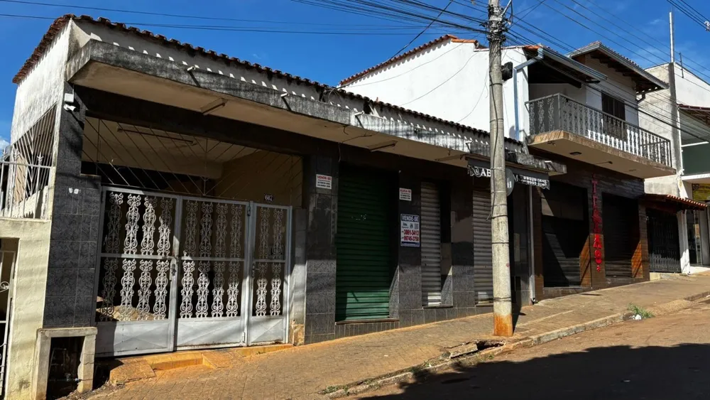 Casa, 3 quartos, 300 m² - Foto 2