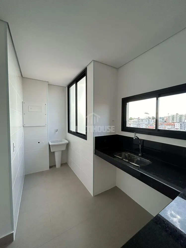 Apartamento, 3 quartos, 122 m² - Foto 2