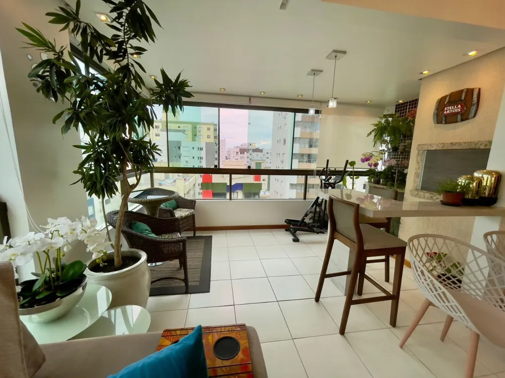 Apartamento, 3 quartos, 157 m² - Foto 2