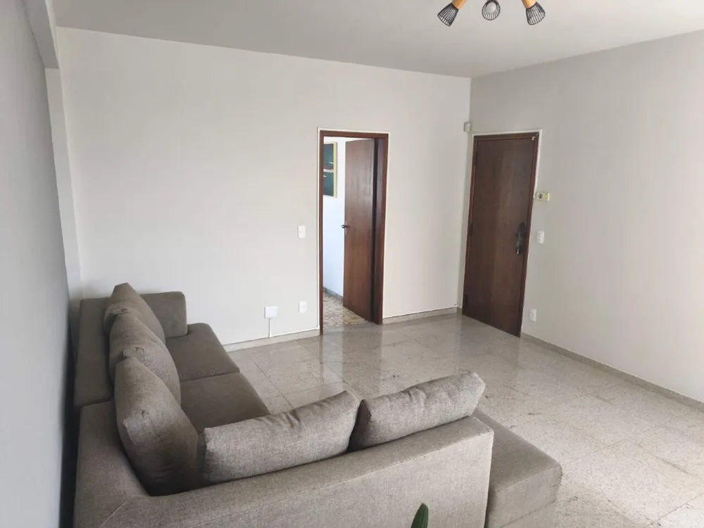 Apartamento, 3 quartos, 240 m² - Foto 2