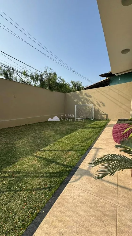 Casa à venda com 3 quartos, 500m² - Foto 1