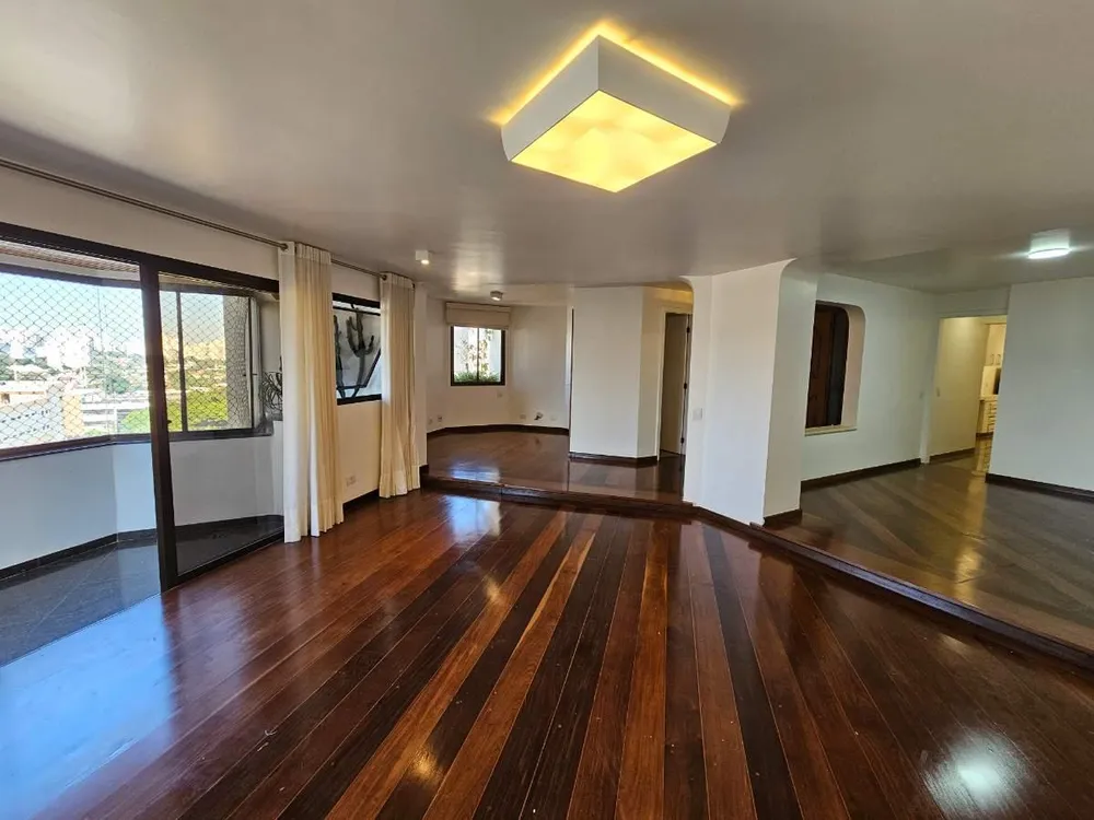 Apartamento, 3 quartos, 170 m² - Foto 1