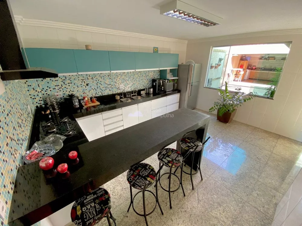 Casa à venda com 3 quartos, 180m² - Foto 20