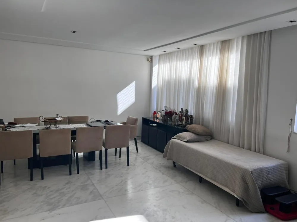 Cobertura, 4 quartos, 225 m² - Foto 2