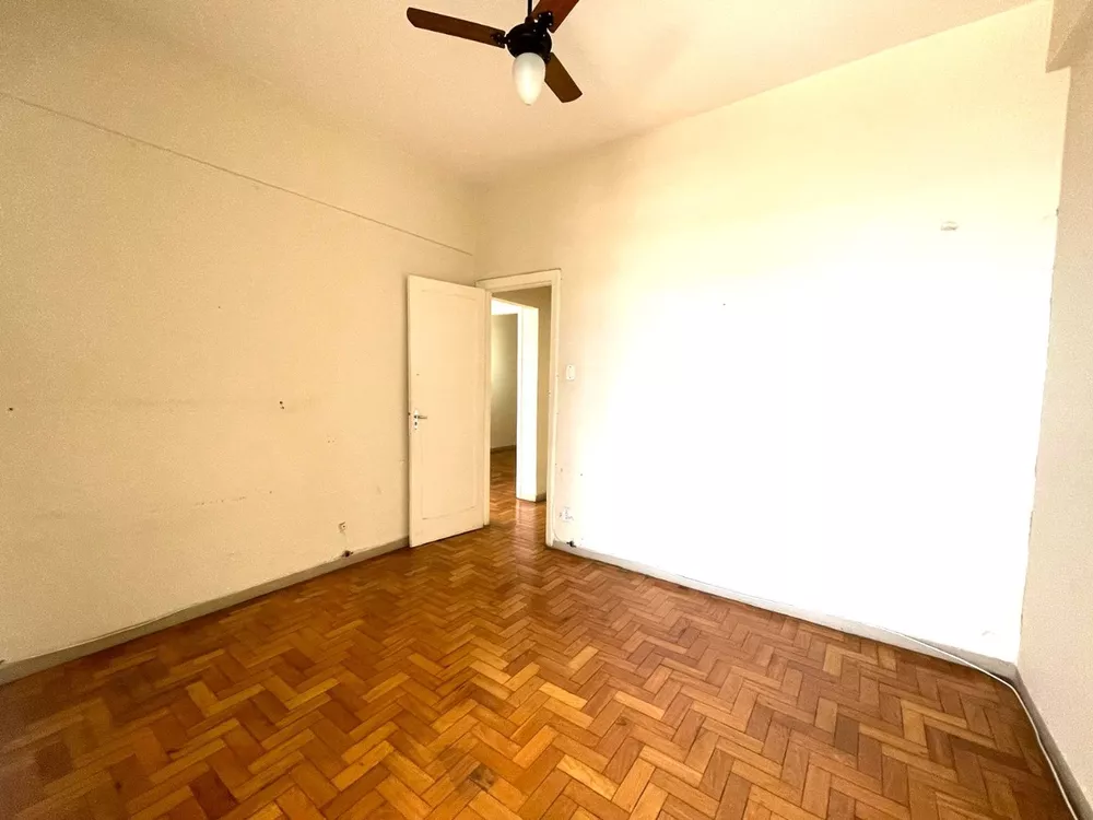 Apartamento à venda com 3 quartos, 100m² - Foto 13