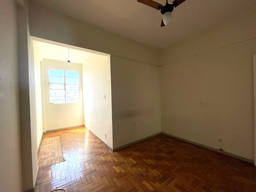 Apartamento à venda com 3 quartos, 100m² - Foto 14