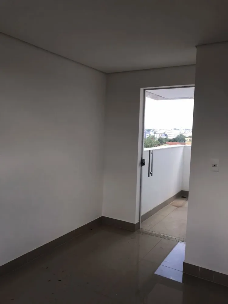 Apartamento, 3 quartos, 152 m² - Foto 2