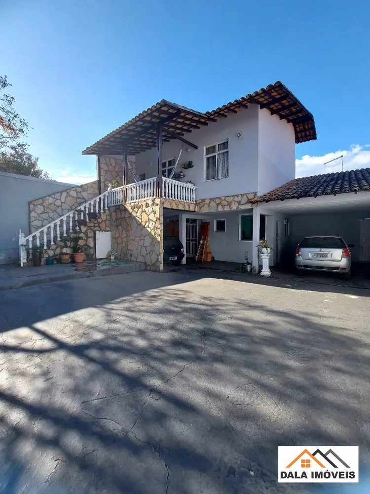 Casa, 4 quartos, 360 m² - Foto 1