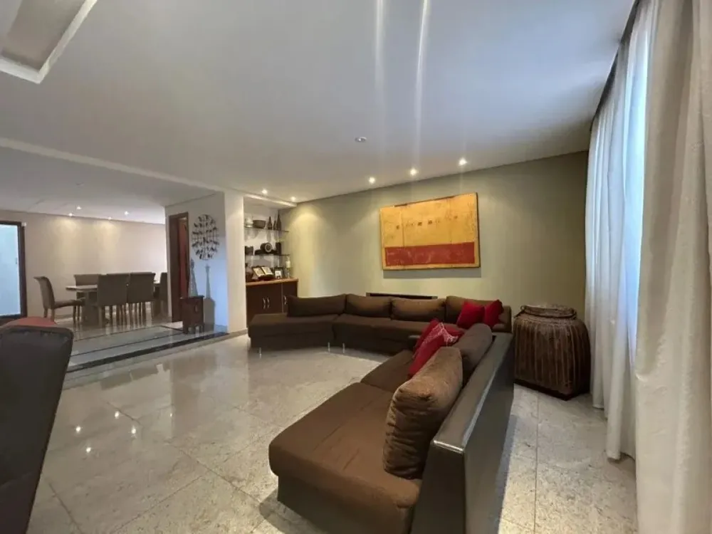 Casa, 4 quartos, 458 m² - Foto 1