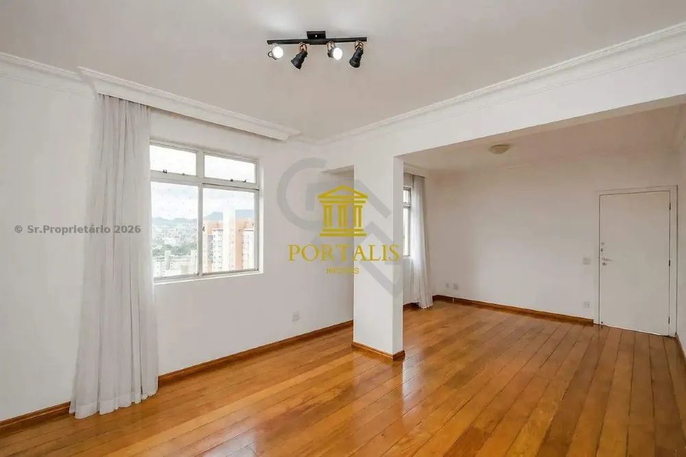 Apartamento, 3 quartos, 140 m² - Foto 1