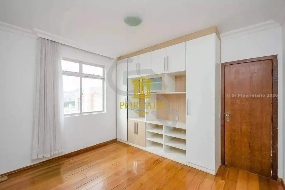 Apartamento, 3 quartos, 140 m² - Foto 3