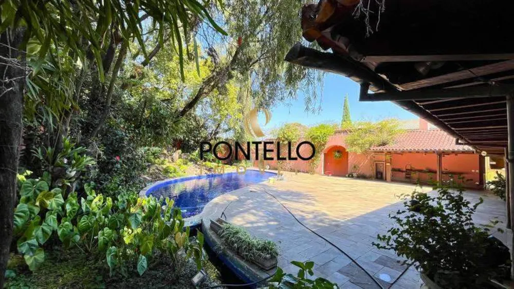 Casa, 4 quartos, 1023 m² - Foto 1