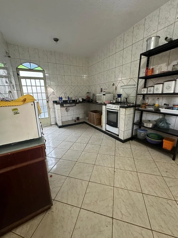 Casa, 5 quartos, 292 m² - Foto 1