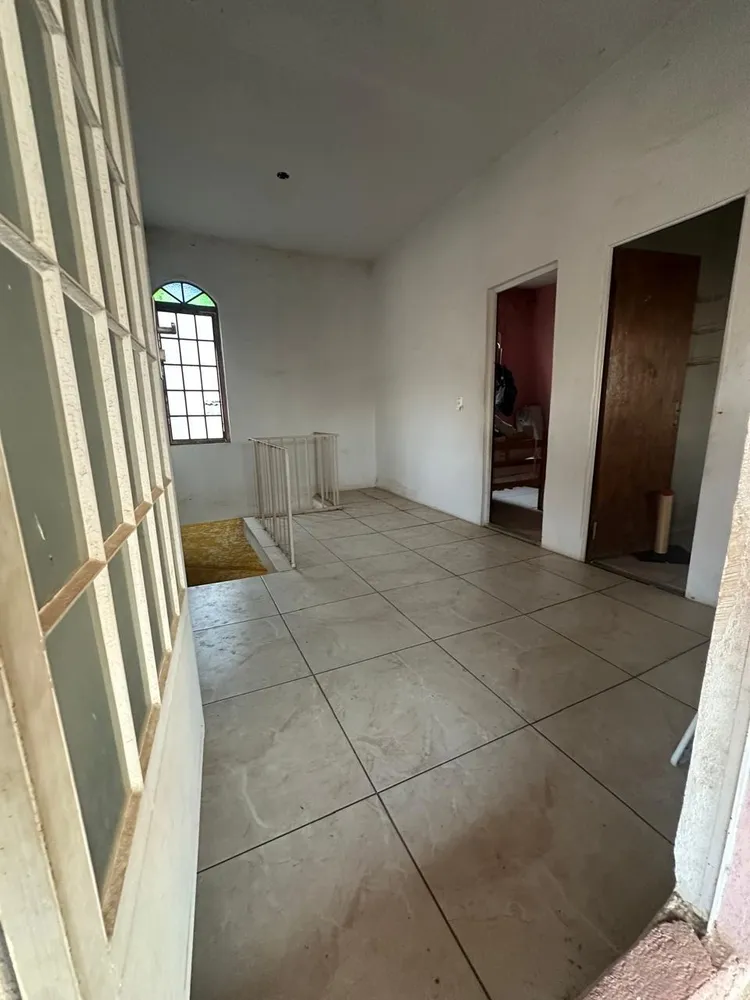 Casa, 5 quartos, 292 m² - Foto 2