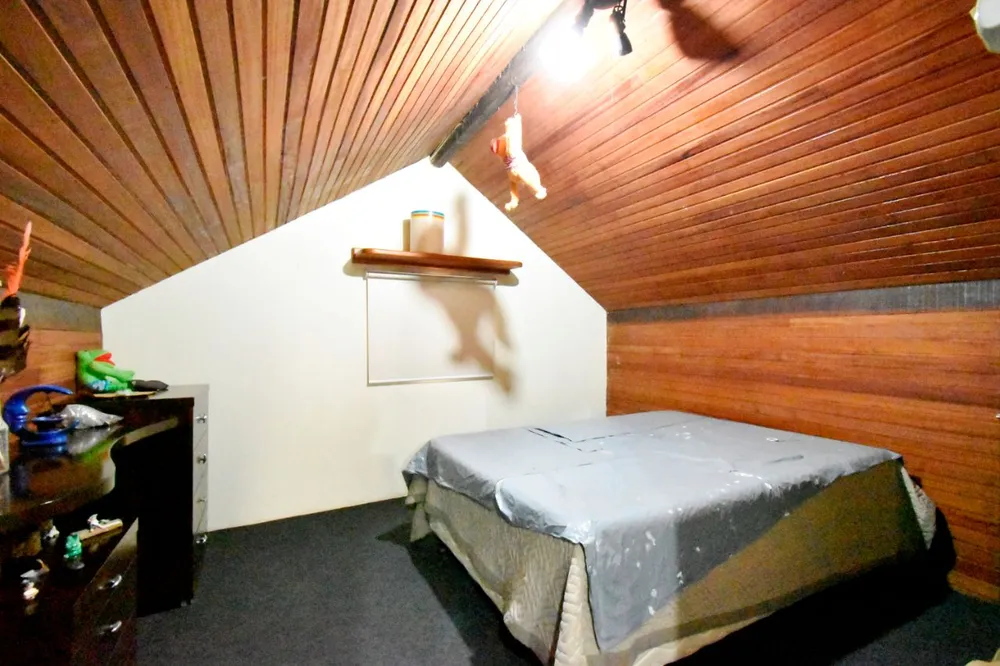 Casa, 4 quartos, 208 m² - Foto 9