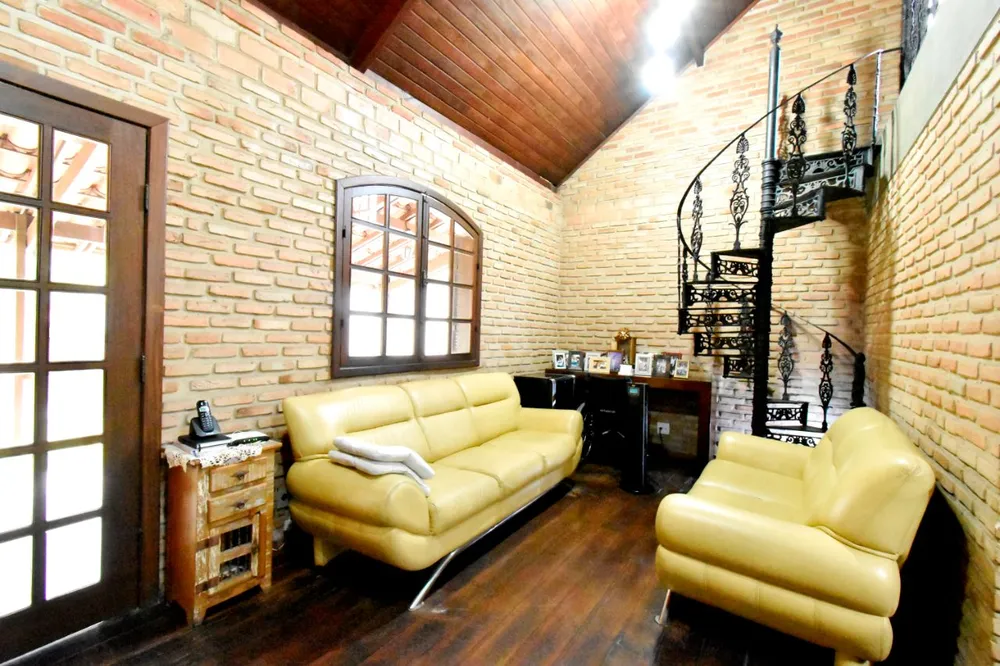 Casa, 4 quartos, 208 m² - Foto 4