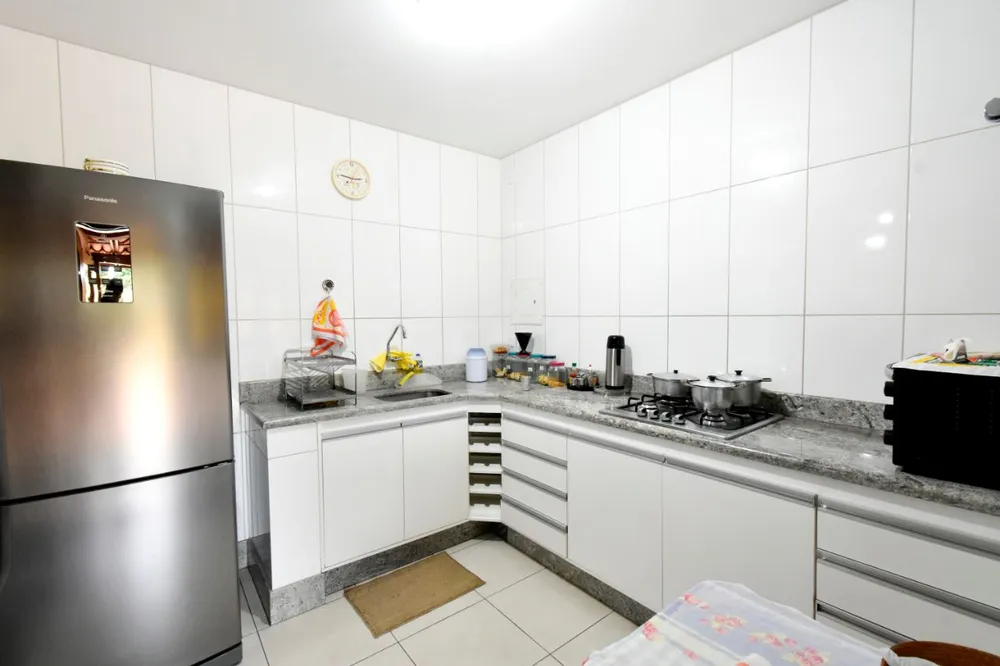 Casa, 4 quartos, 208 m² - Foto 11