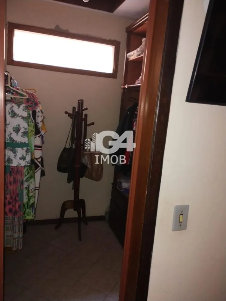 Casa, 4 quartos, 250 m² - Foto 23
