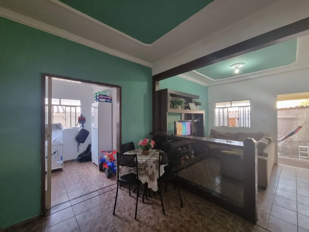 Casa, 3 quartos, 250 m² - Foto 3