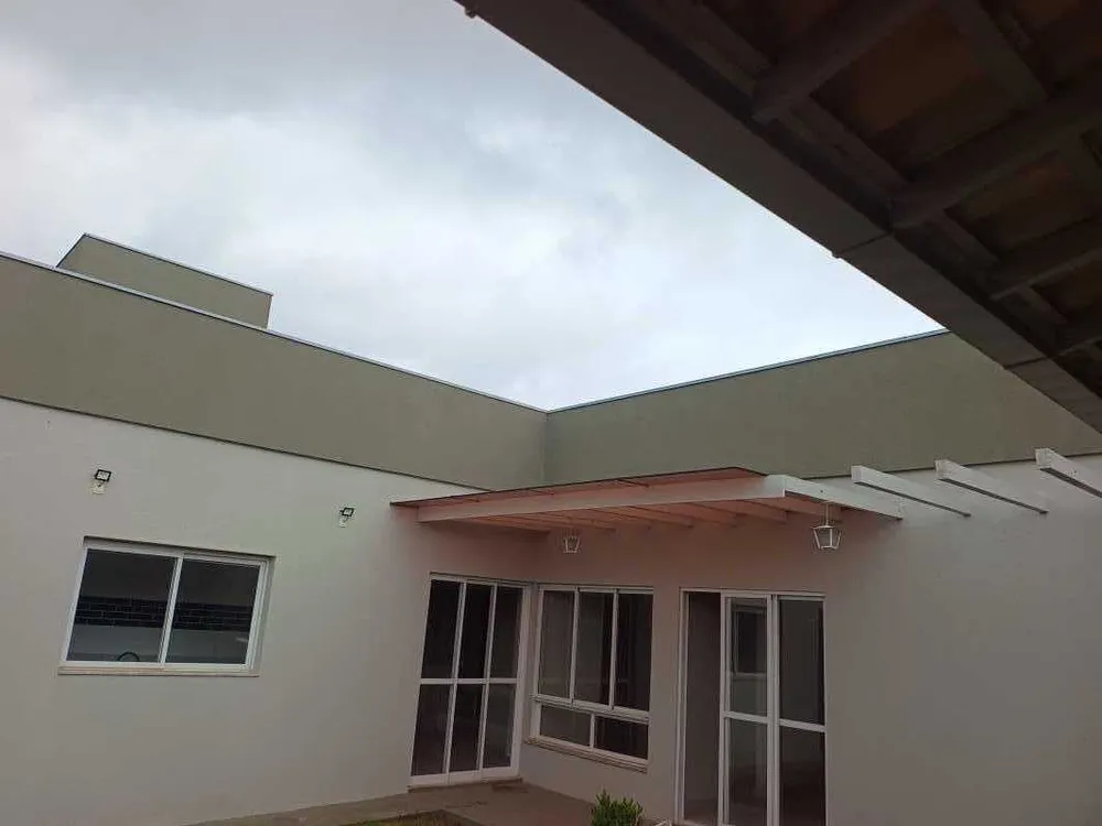 Casa, 4 quartos, 240 m² - Foto 2