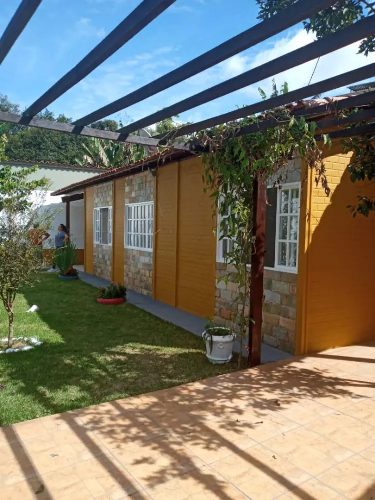 Casa à venda com 3 quartos, 500m² - Foto 1